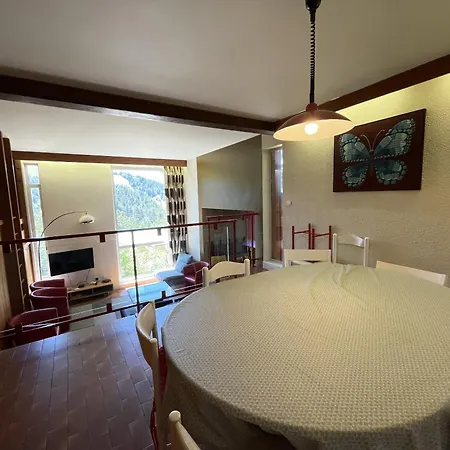 Les Digitales - Rocher Du Cerf Chalet